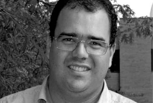 RODOLFO DE PAULA VIEIRA